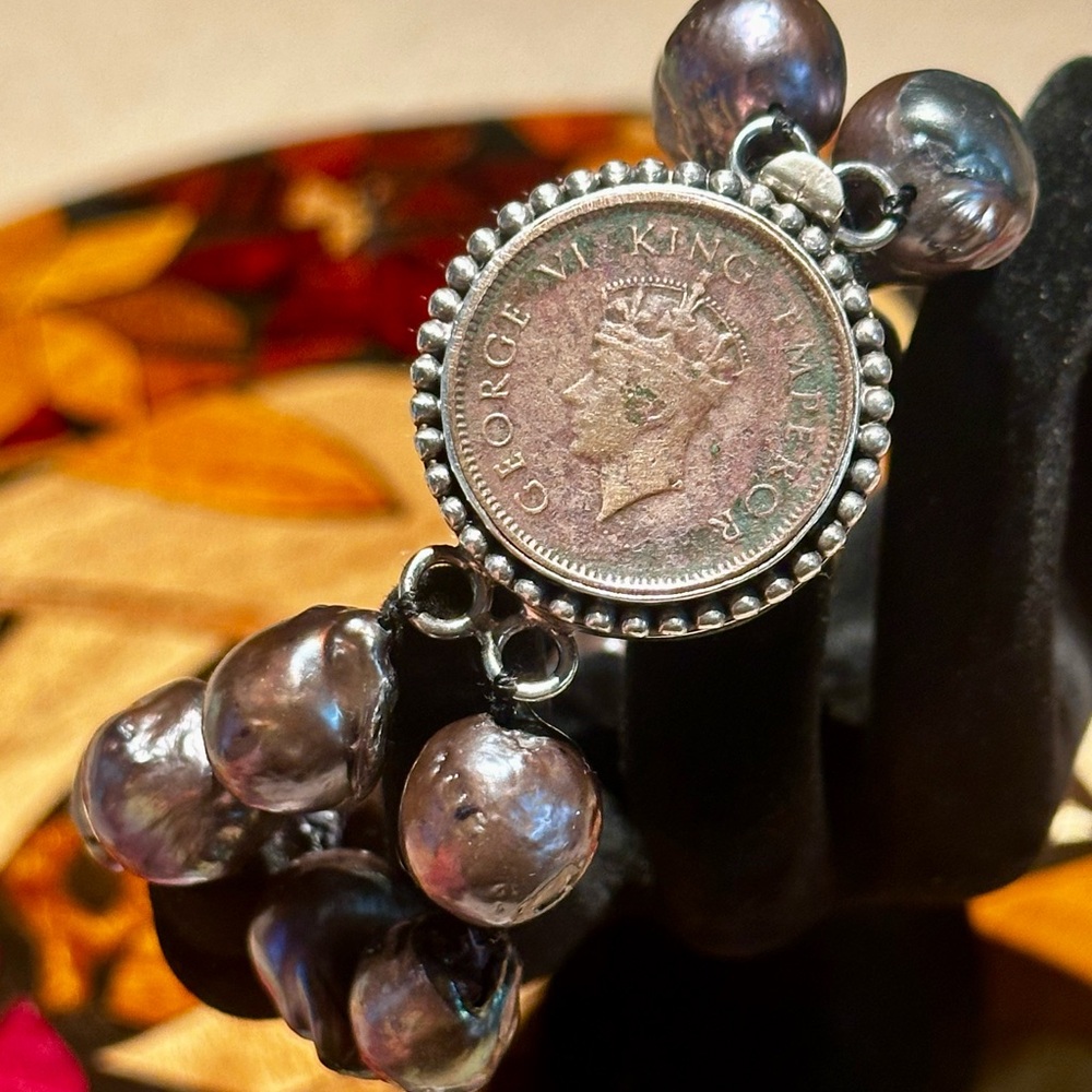 1944 George VI King Emperor Old Silver Half Rupee Dbl Baroque Pearl Bracelet - Picture 3 of 6
